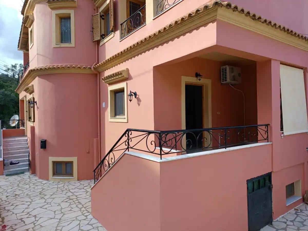 Turla'S Apartment Dassia  Zewnętrze zdjęcie