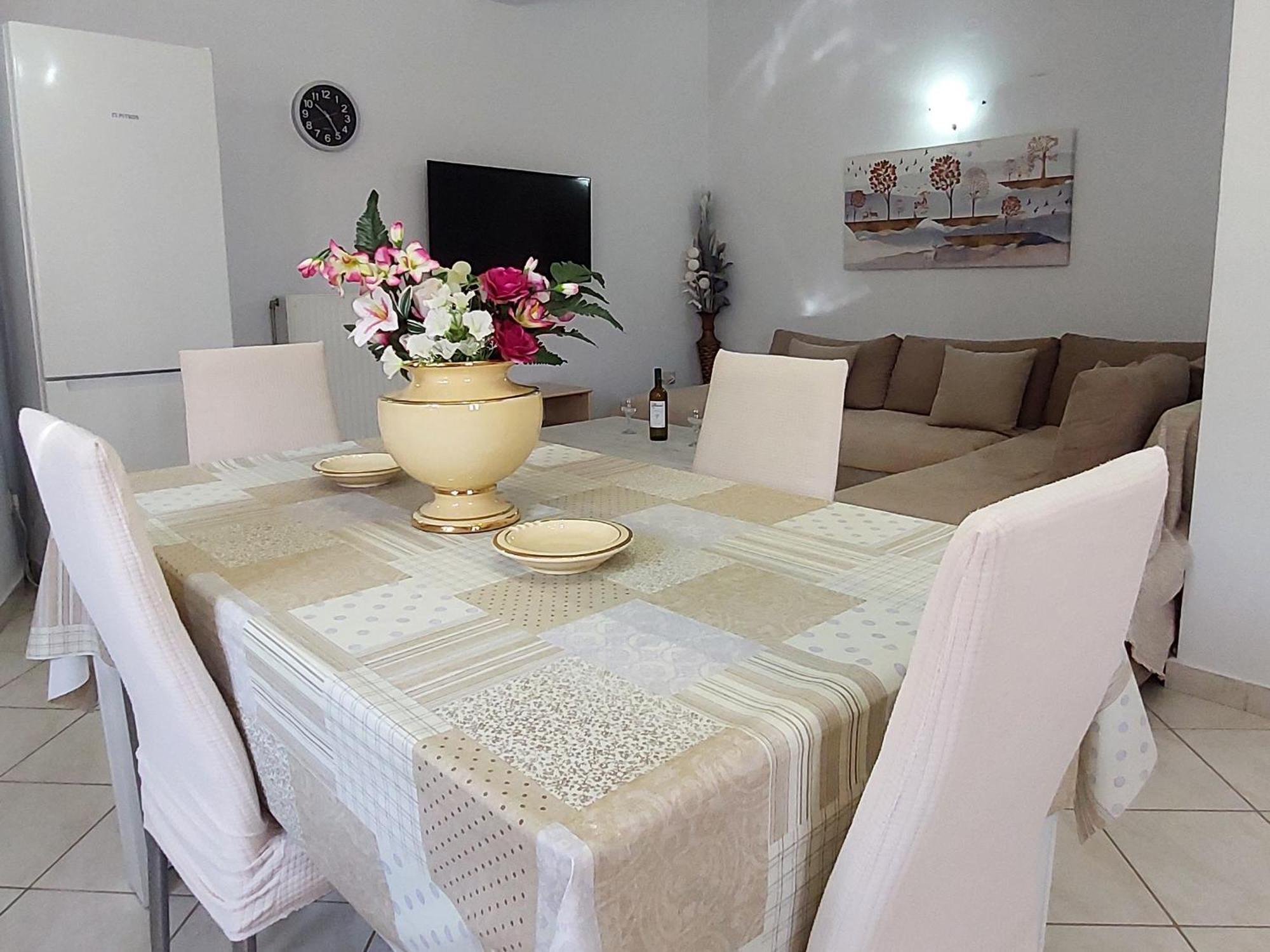 Turla'S Apartment Dassia  Zewnętrze zdjęcie